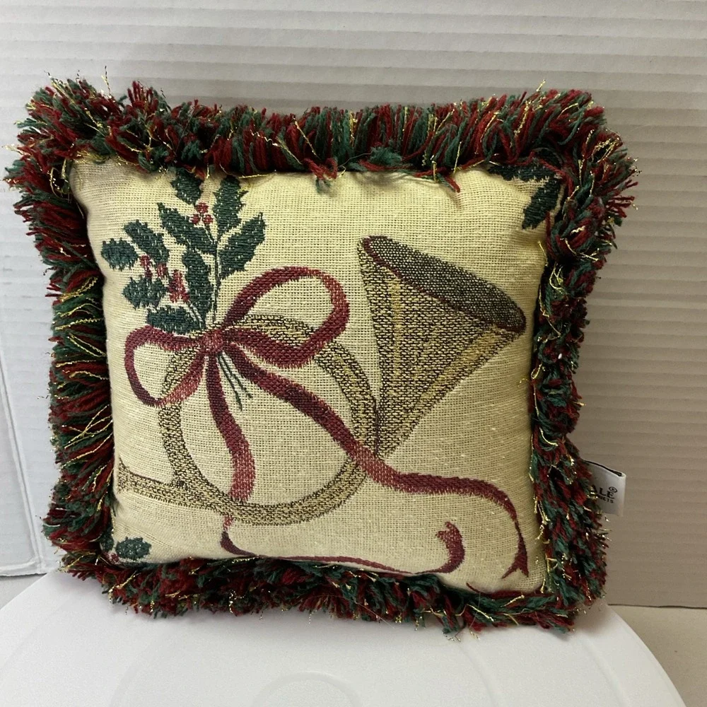 Vtg Christmas Tapestry Fringe Throw‎ Pillow Riverdale w/French Horn 9x8